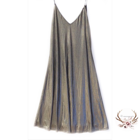 House of Harlow Revolve Metallic Midi Dress NWT - Picture 3 of 8